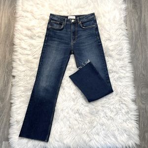 Mid rise flare cropped Zara jeans. Size 2